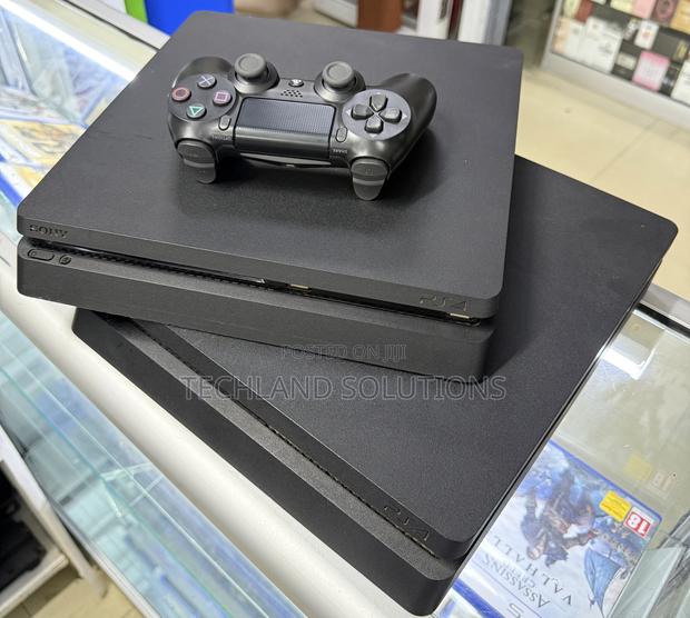 Ready to Used Chipped Ps4 Slim - thumbnail 5