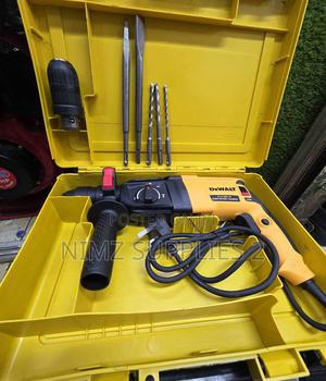 Dewalt Rotary Hammer With 2 Chunk