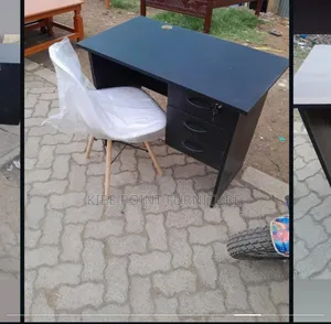 New Office Desk and Plastic Chairs Available