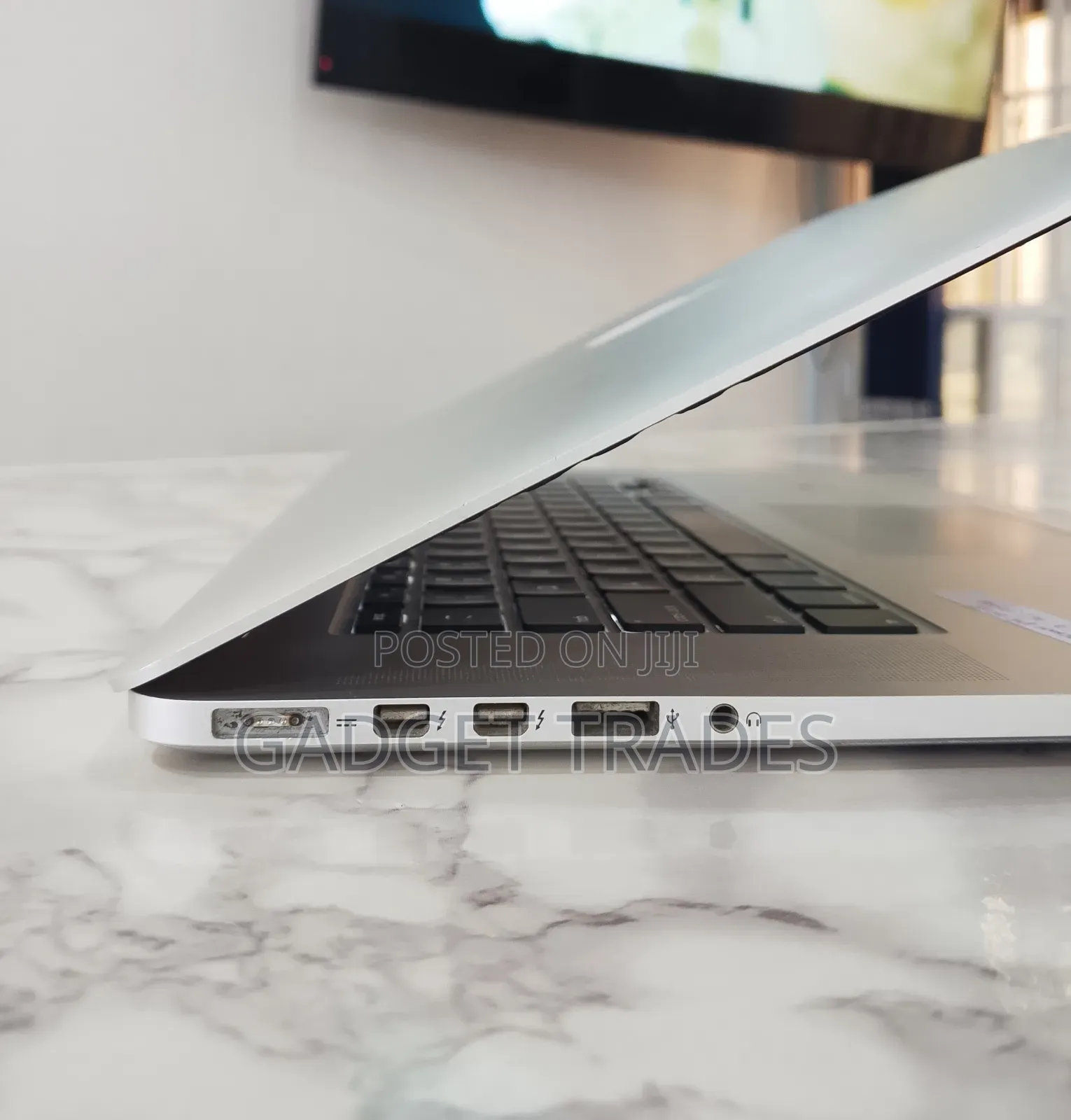 Laptop Apple MacBook Pro 2015 16GB Intel Core I7 HDD 512GB