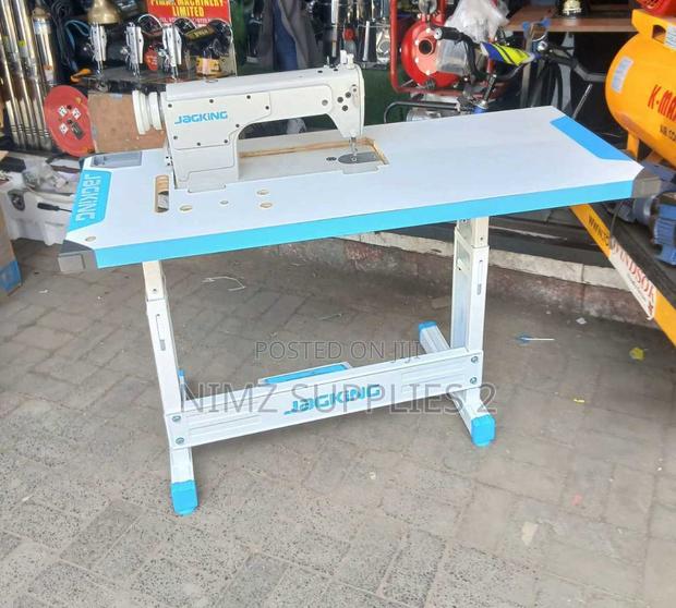 Jagking Industrial Sewing Machine - main view