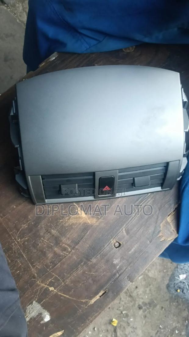 Toyota Fielder Hazard - main view