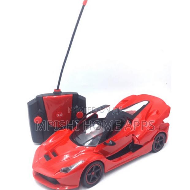 X Bao Luxurious Remote Control Car - main view