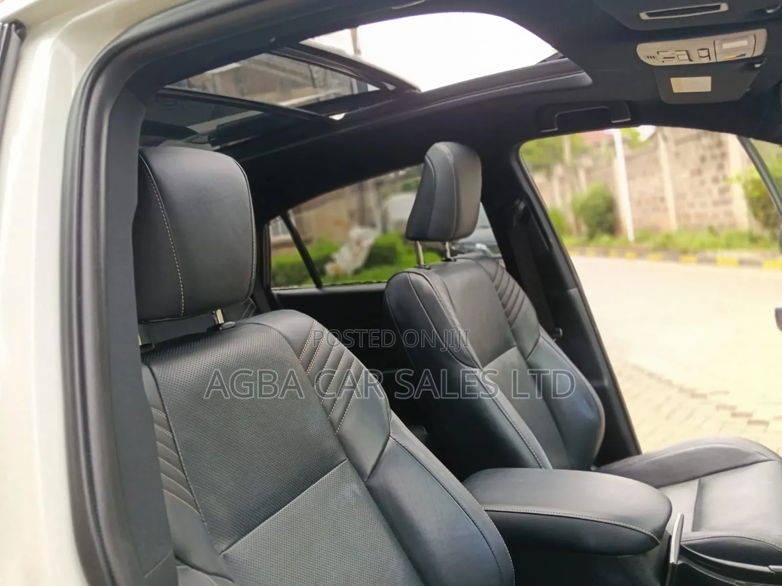 Toyota Harrier 2018 White