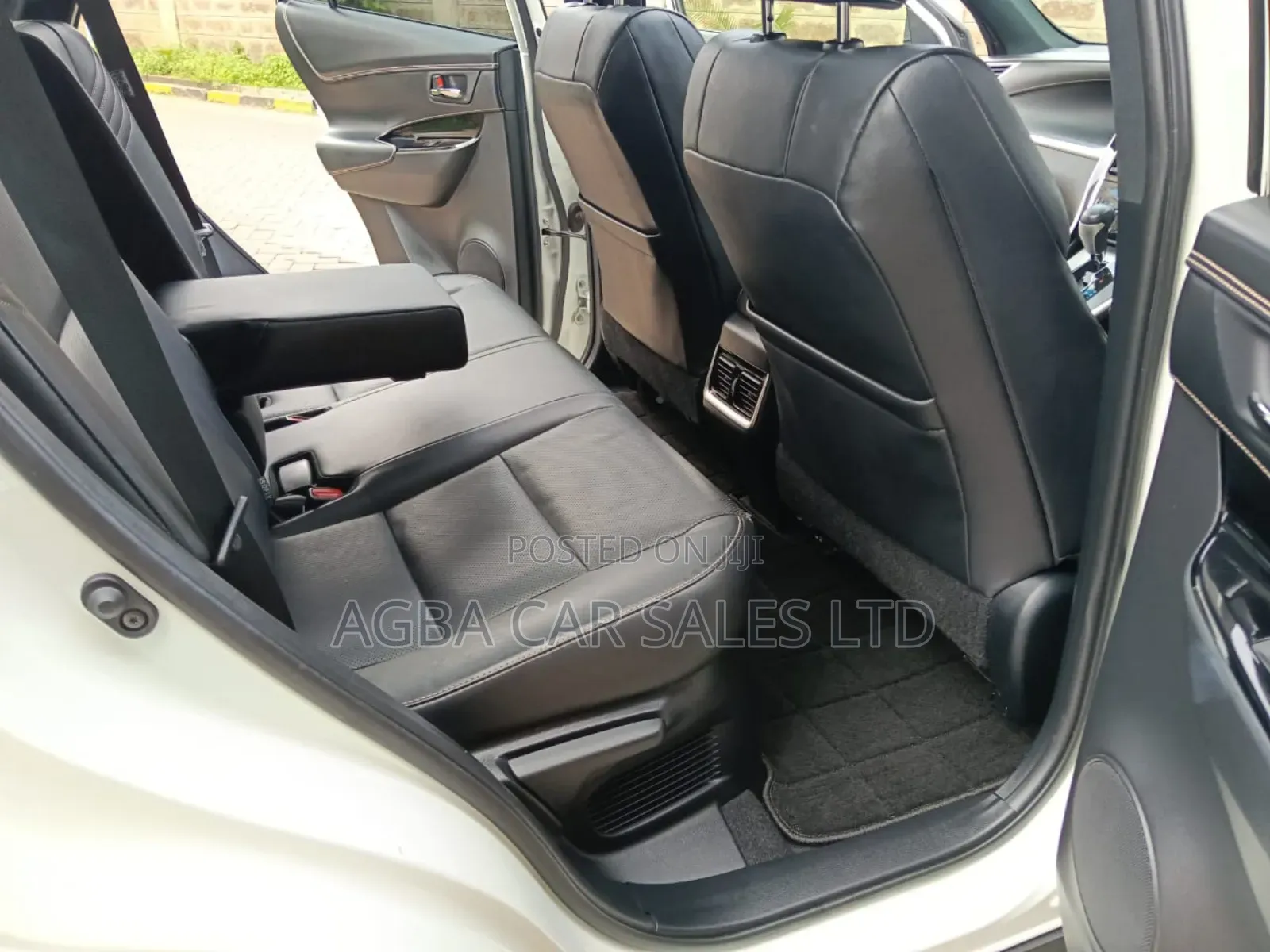 Toyota Harrier 2018 White