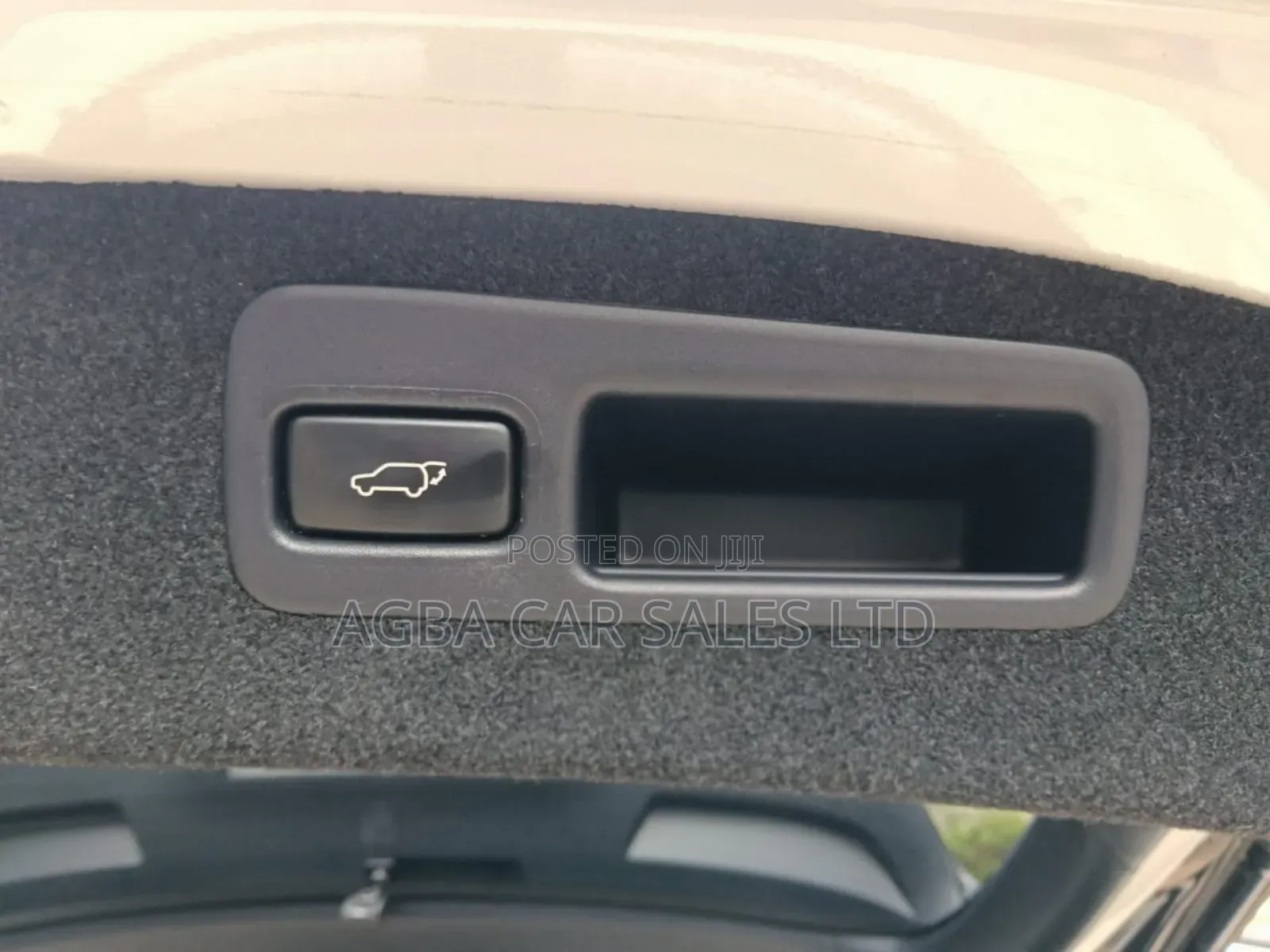 Toyota Harrier 2018 White