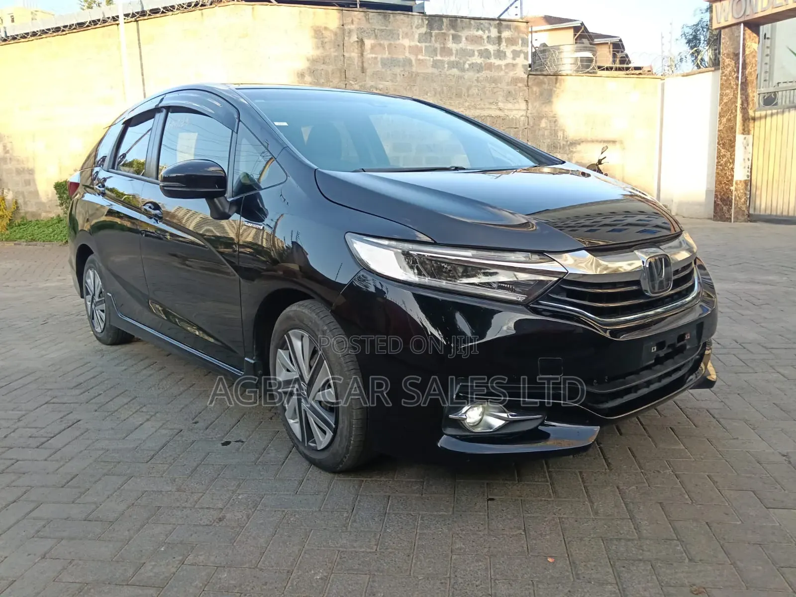 Honda Fit Shuttle 2018 Black