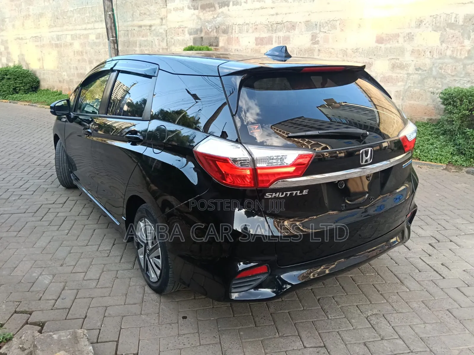 Honda Fit Shuttle 2018 Black