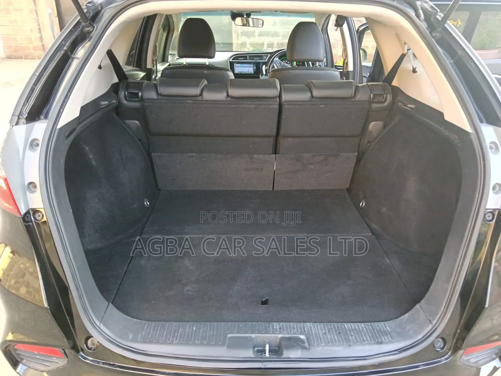 Honda Fit Shuttle 2018 Black