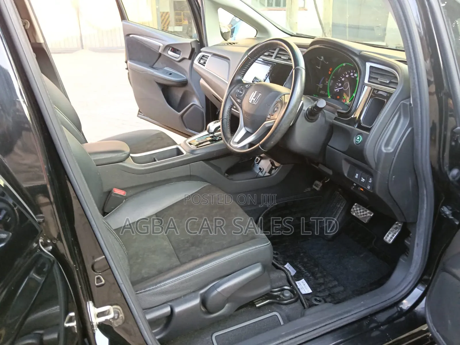 Honda Fit Shuttle 2018 Black
