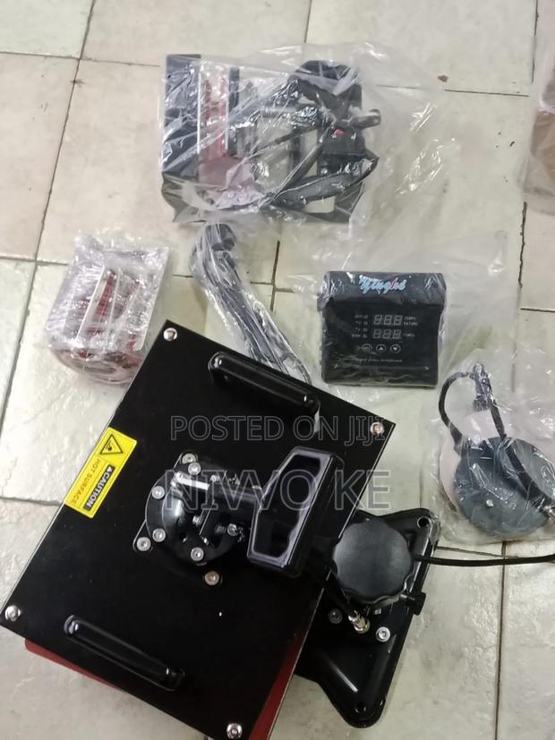 Versatile 8-in-1 Sublimation Heat Press - thumbnail 3