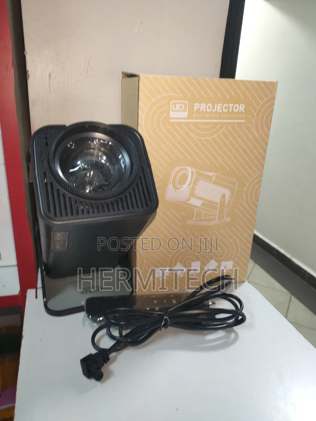 Hy320 Smart Android Projector Resolution
