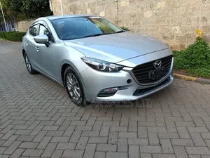 Mazda Axela 2018 Silver