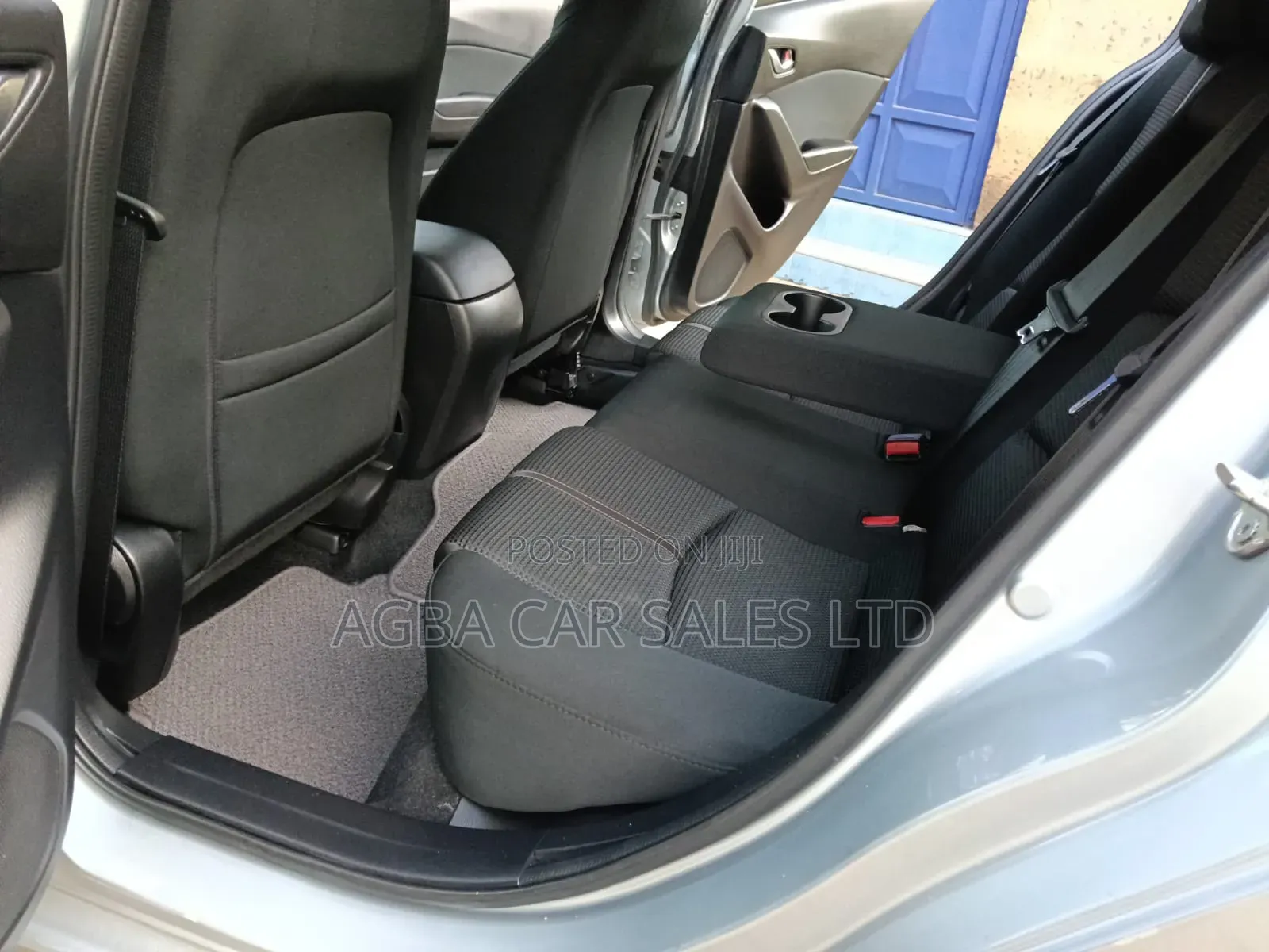 Mazda Axela 2018 Silver