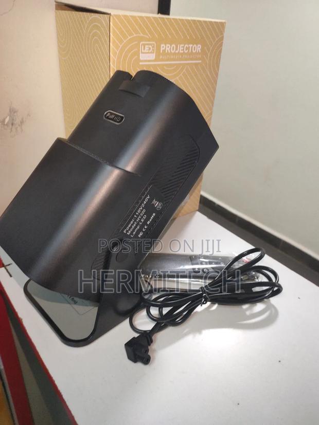 Hy320 Smart Android Projector - main view