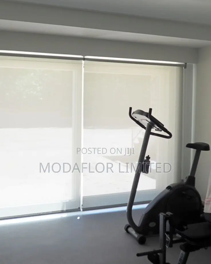 Sunscreen Blinds for Offices Workspaces