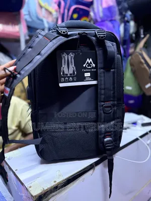 Black Well Partitioned Curious Man Backpacks Quality At 1800