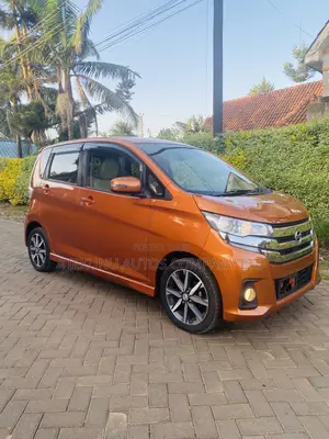 Nissan Dayz 2018 Orange