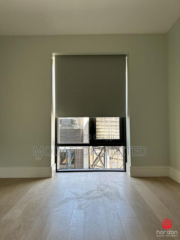 Office Blackout Blinds – Privacy Focus - main view