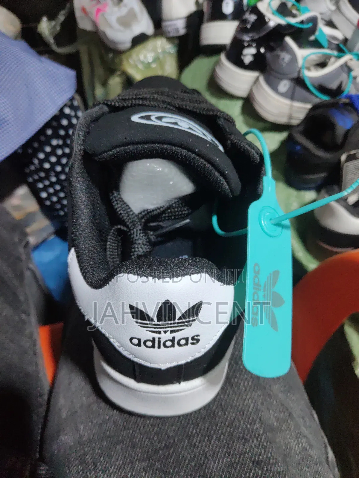 Adidas Campus