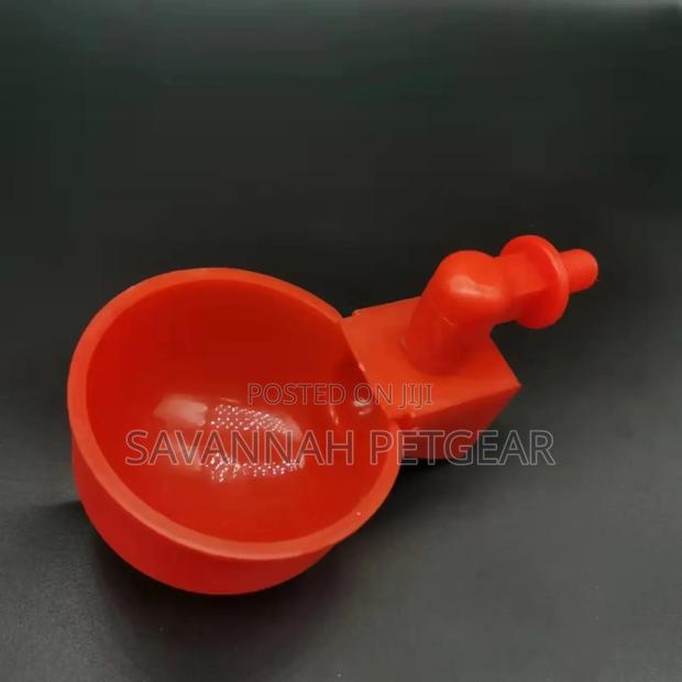 Pet Pigeon and Quail Automatic Cup Drinkers - 5 Pieces - thumbnail 4