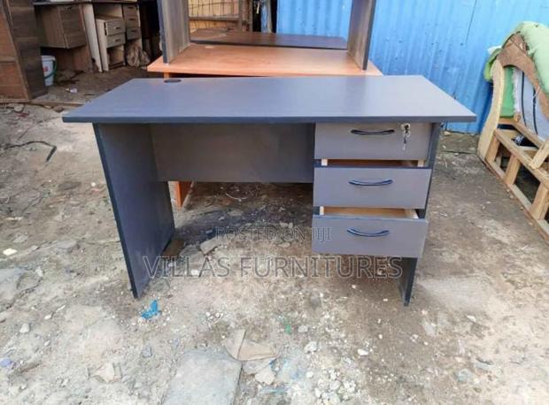 Local Made Study Desk