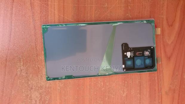 Samsung S22+ Plus LCD Display Frame Touch Screen Digitizer Replacement - thumbnail 2