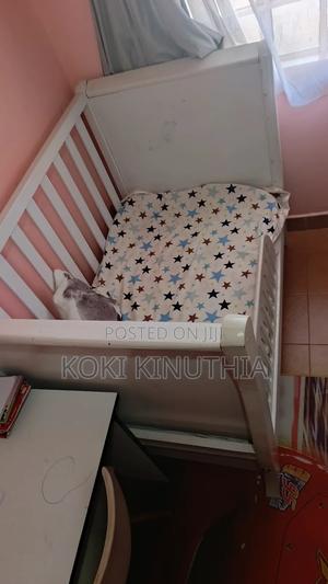 Baby's Crib - main view