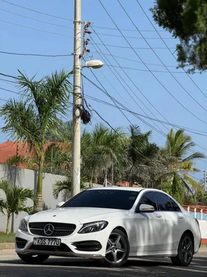 Mercedes-Benz C200 2017 White
