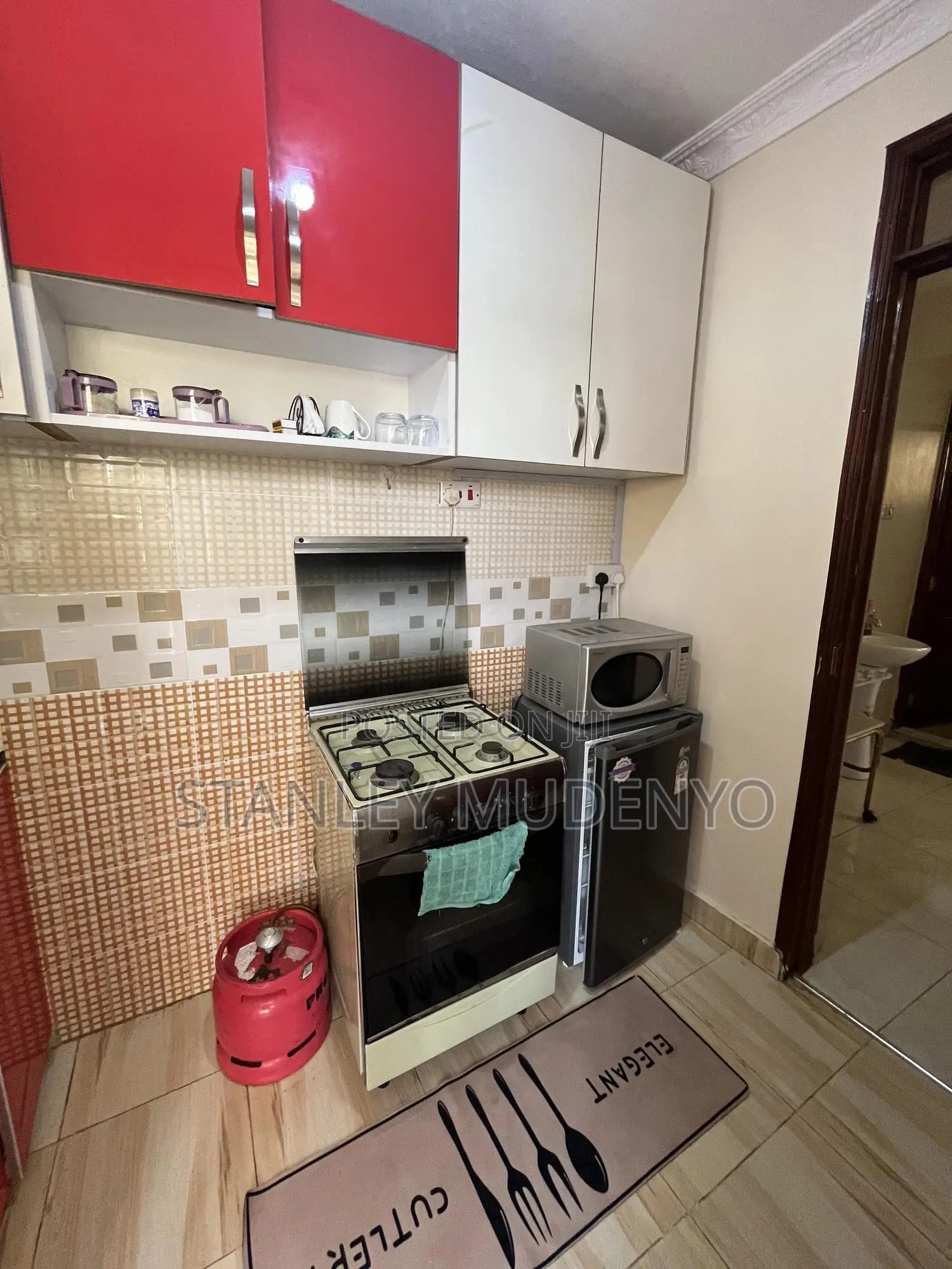 Spacious Studio Air BNB in Utawala Near Quickmart Kwa Chief