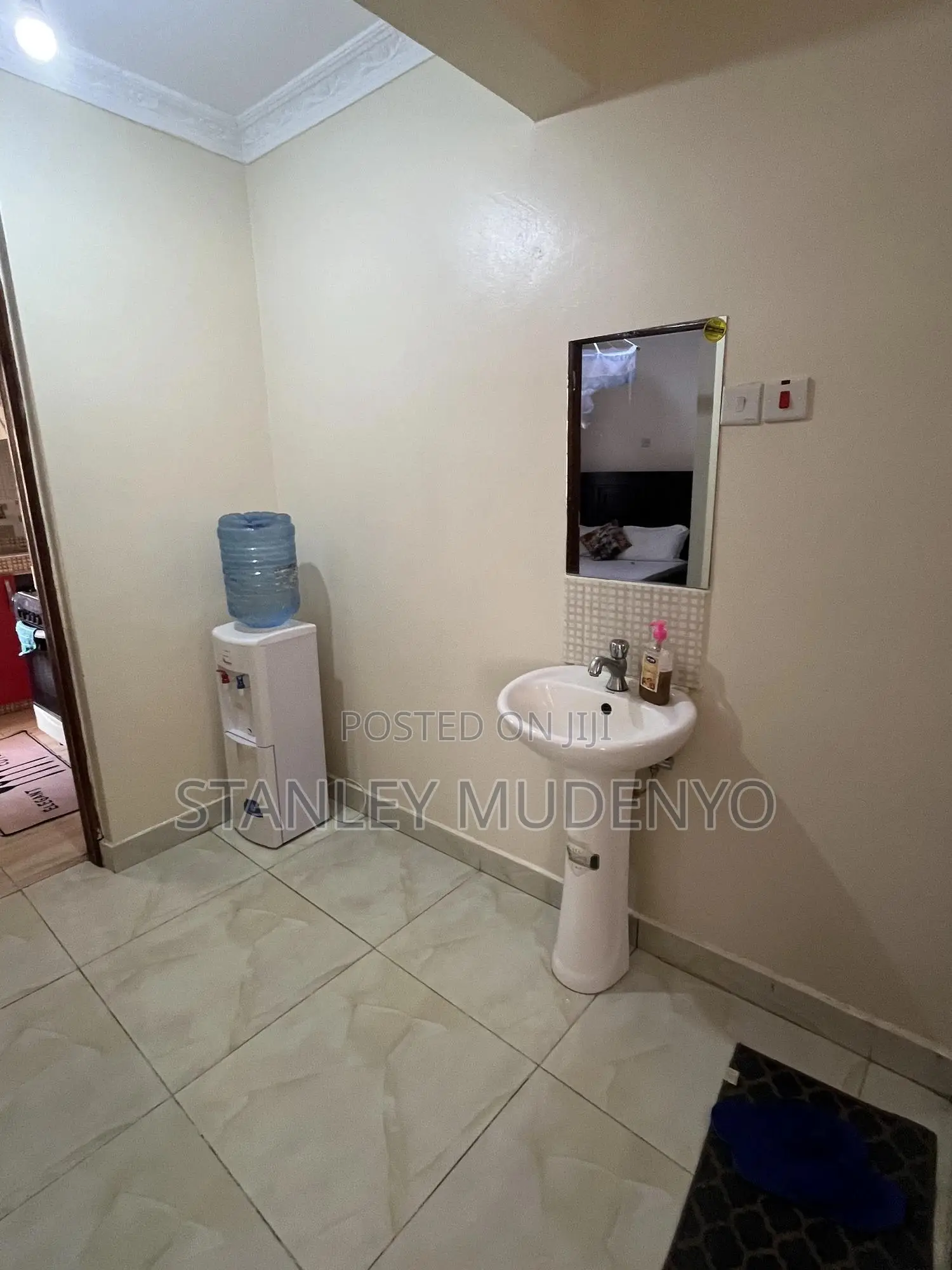 Spacious Studio Air BNB in Utawala Near Quickmart Kwa Chief