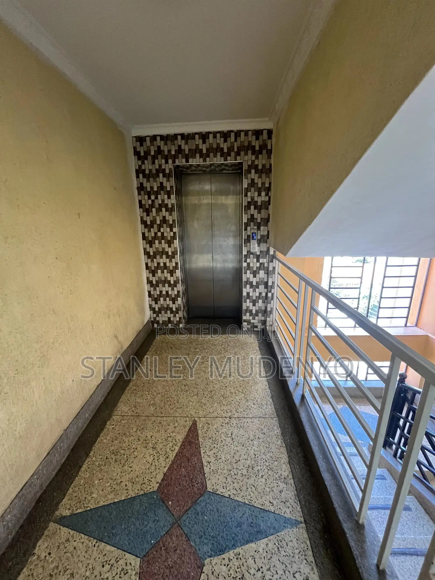 Spacious Studio Air BNB in Utawala Near Quickmart Kwa Chief