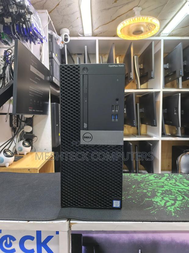 Desktop Computer Dell OptiPlex 7040 8GB Intel Core I7 HDD 500GB