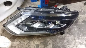 X-Trail 2018 Headlight Xenon