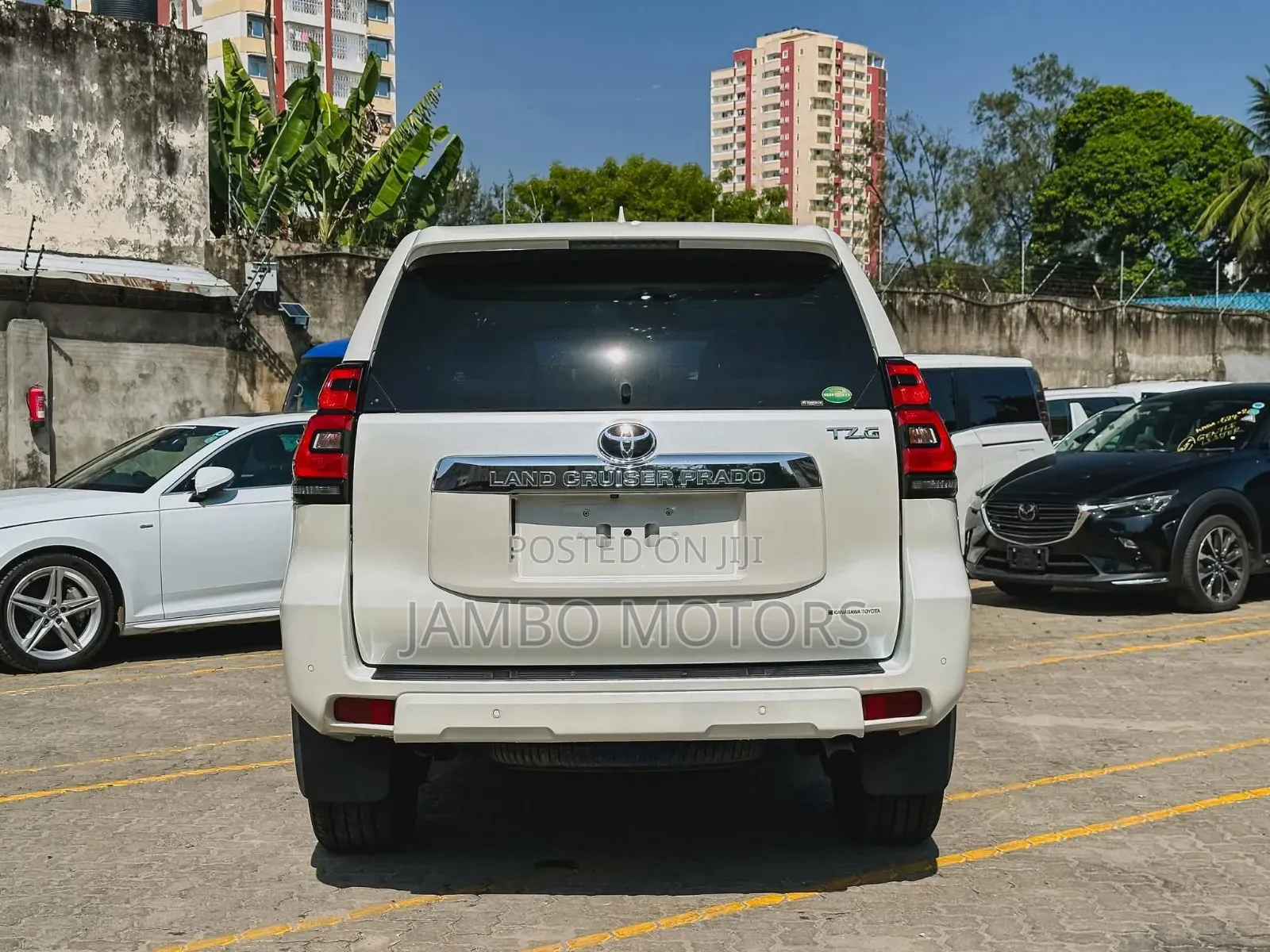 Toyota Land Cruiser Prado 2.8 2020 White