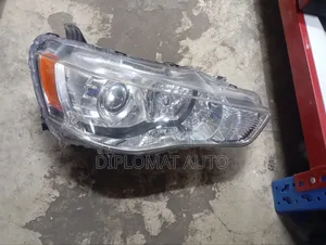 Mistubishi Galant Headlight Xenon