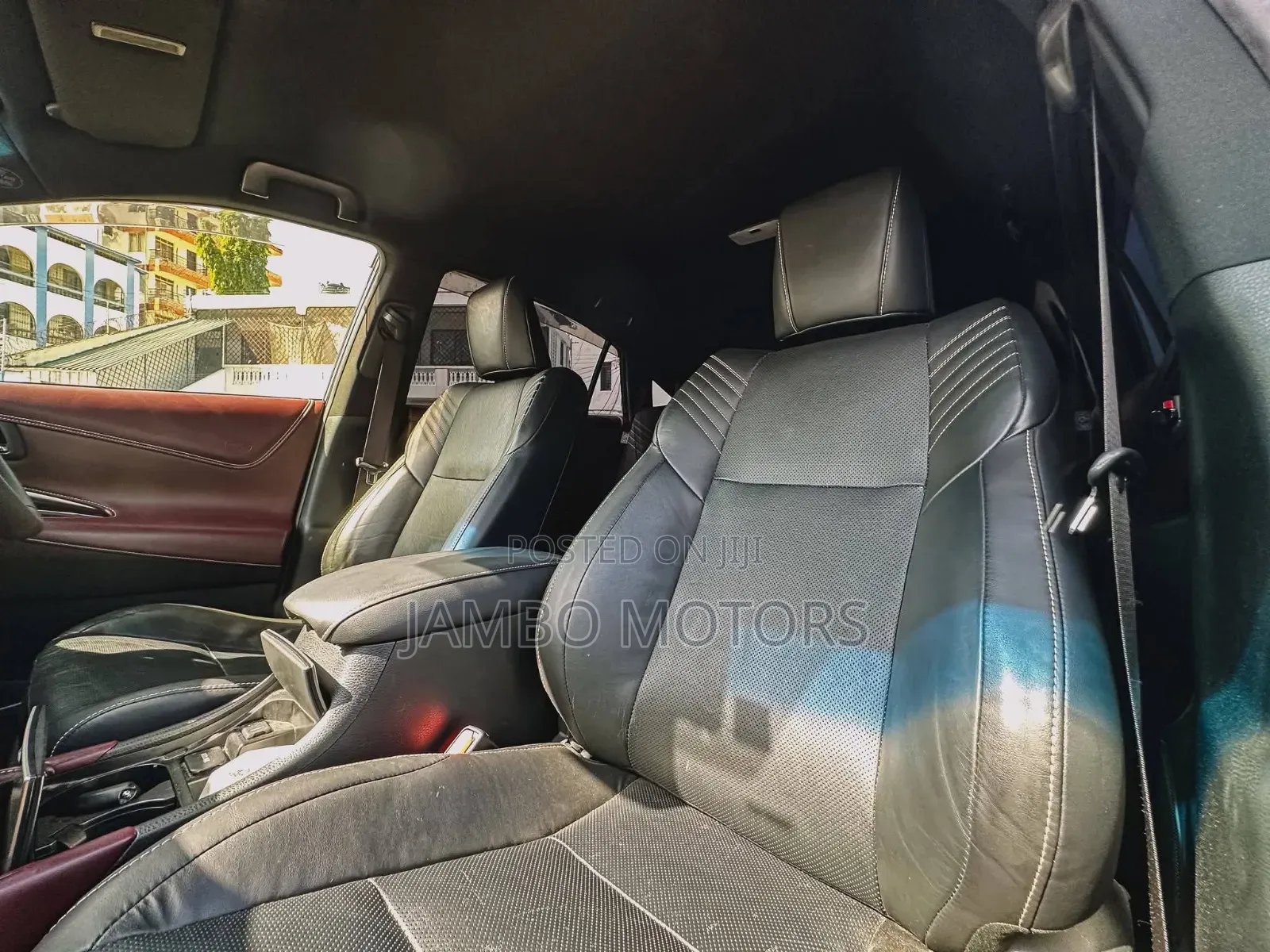Toyota Harrier 2.5 Hybrid 4WD 2019 Black