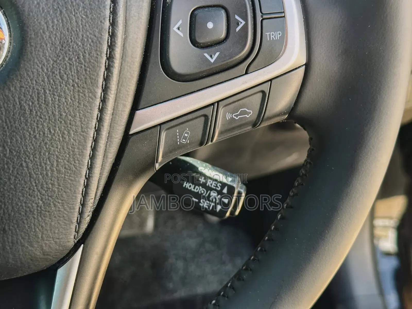 Toyota Harrier 2.5 Hybrid 4WD 2019 Black