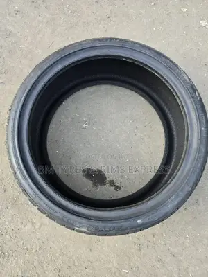 235 /35 R19 Vinmax (New Technology)