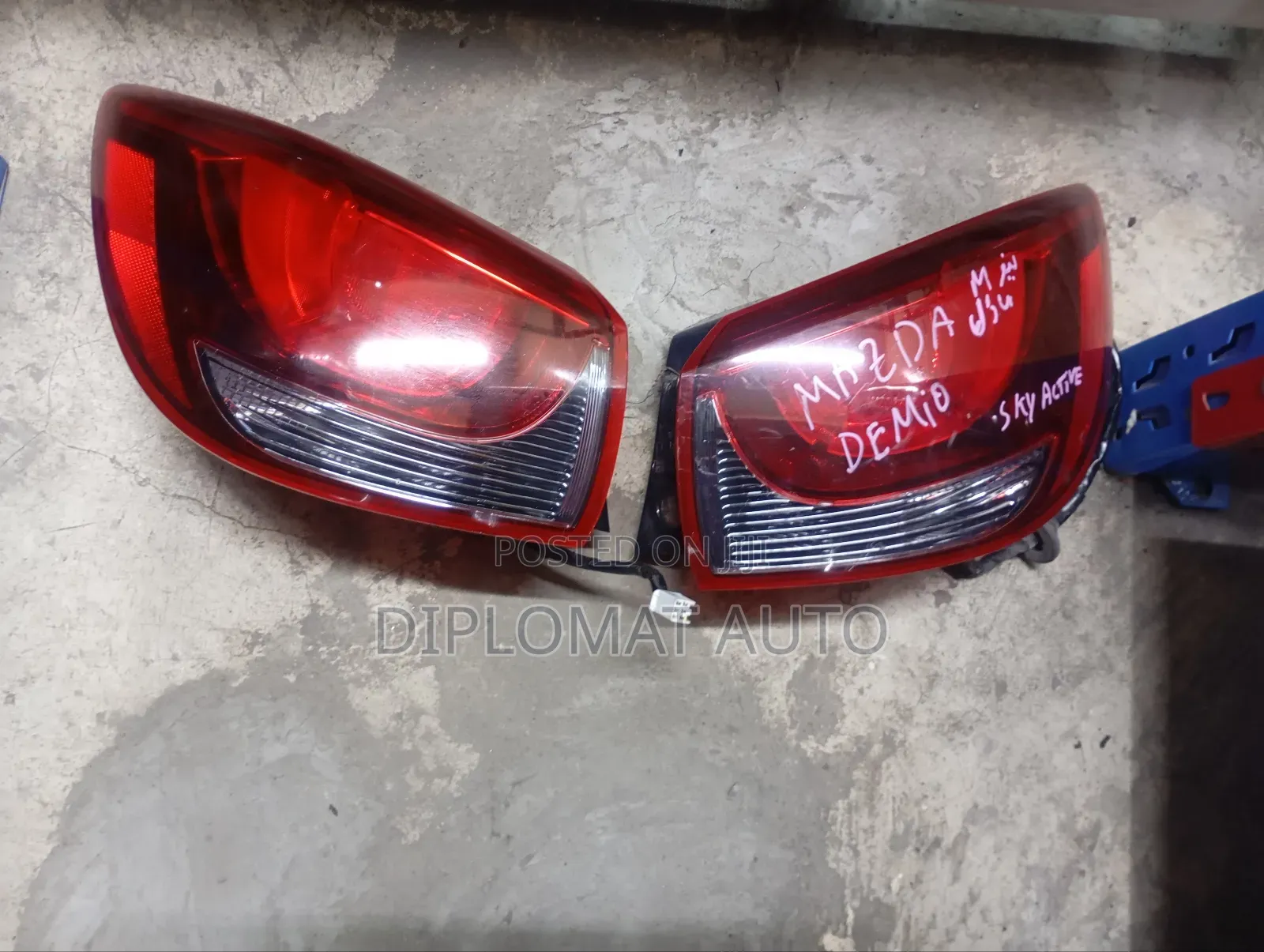 Mazda Demio Backlight
