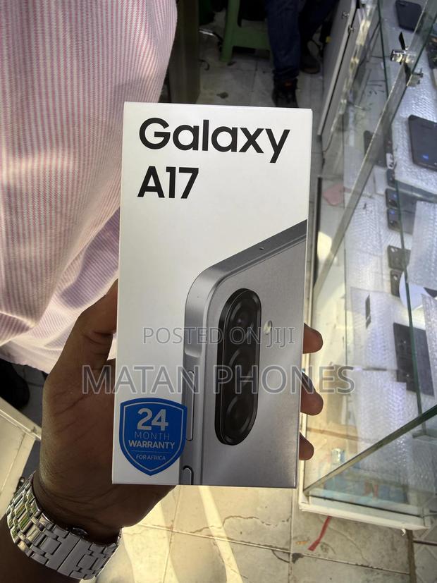 New Samsung Galaxy A17 128 GB Gray