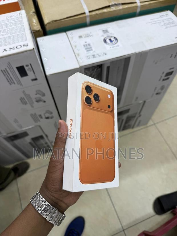 New Apple iPhone 17 Pro Max 256 GB Orange - main view