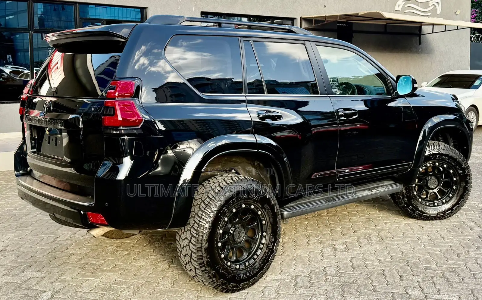 Toyota Land Cruiser Prado 2.8 2019 Black