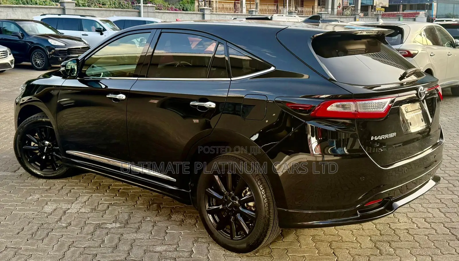 Toyota Harrier 2.0 Turbo 2018 Black