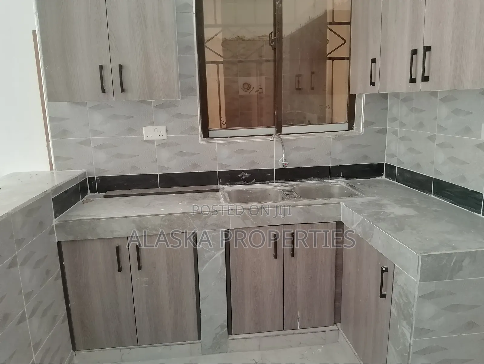 2bdrm Apartment in Mbombolulu Estate, Ziwa la Ngombe for rent