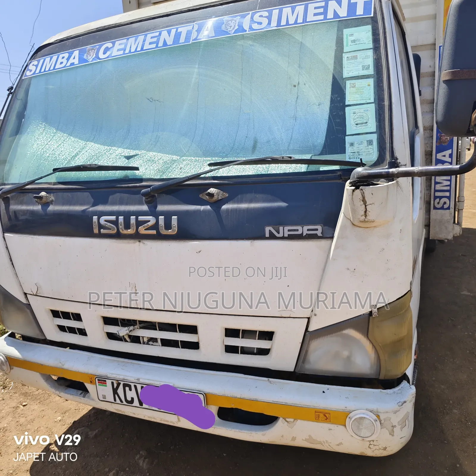 Track Lorry Isuzu NPR