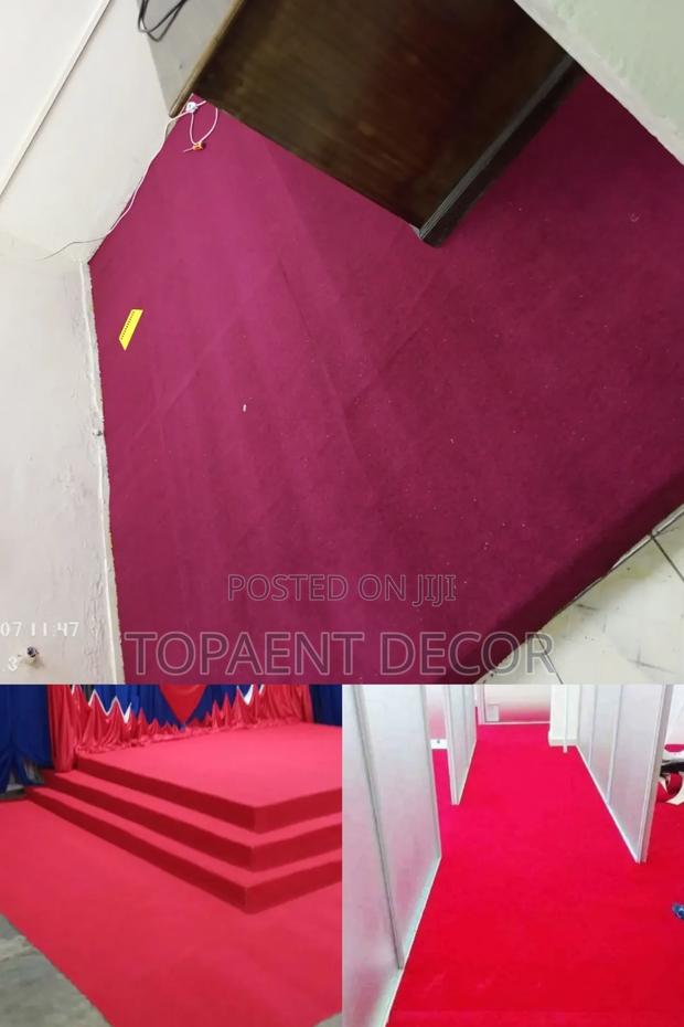Plain Red And Maroon Vacuum Cleaned Wall To Wall Delta Carpets - main view