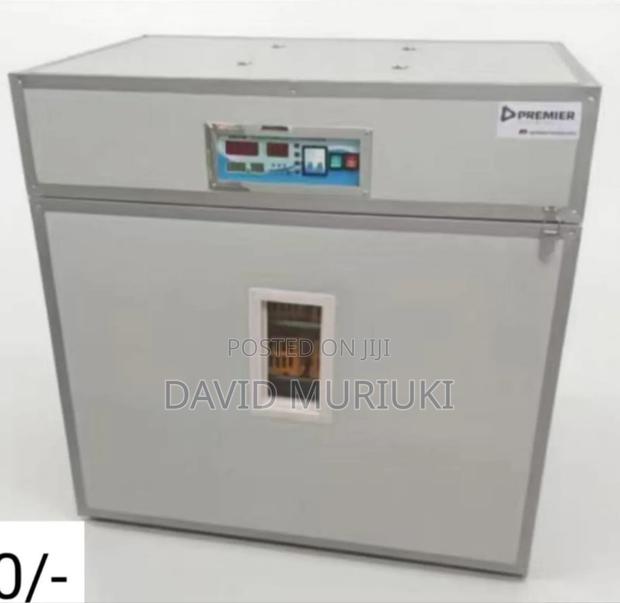 256 Eggs Incubator, Power -80w With Automatic Roller Ac