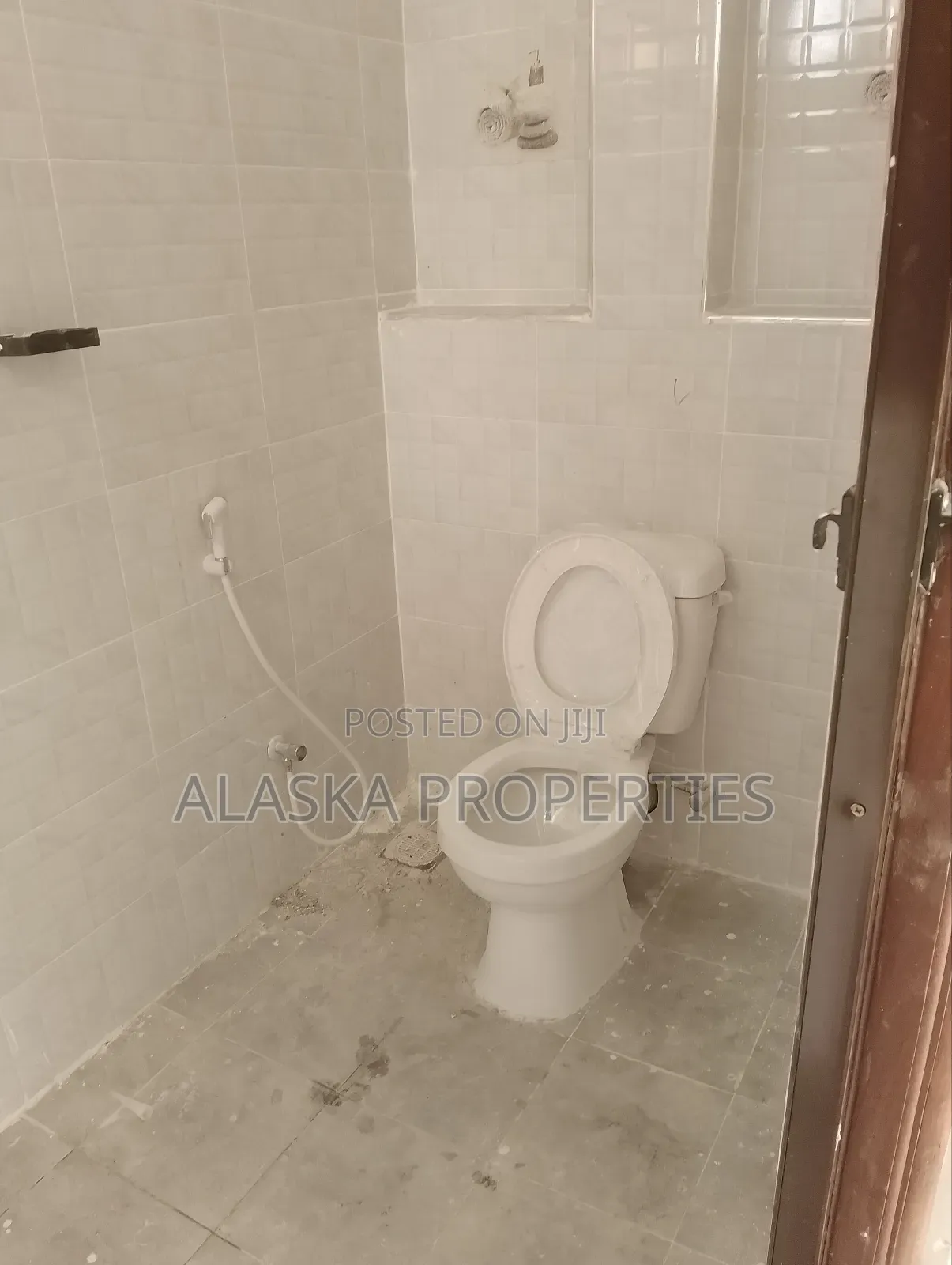 2bdrm Apartment in Mbombolulu Estate, Ziwa la Ngombe for rent