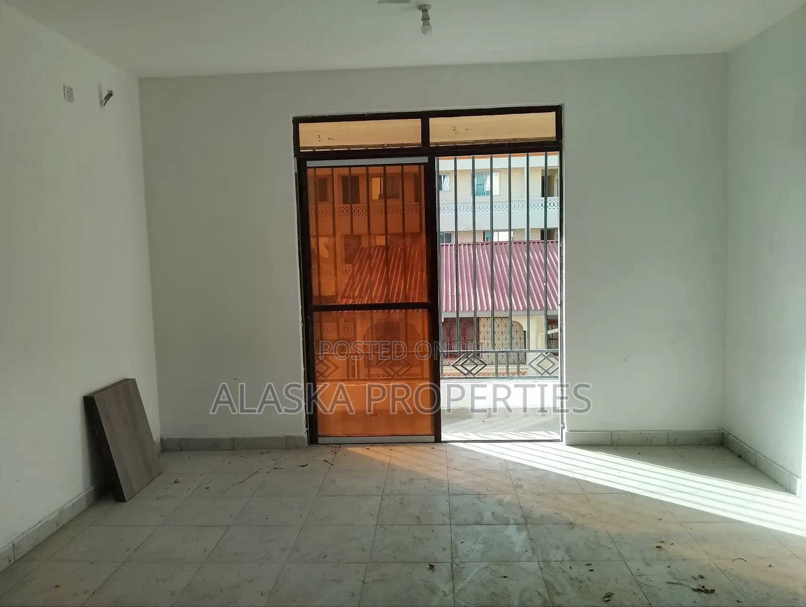 2bdrm Apartment in Mbombolulu Estate, Ziwa la Ngombe for rent